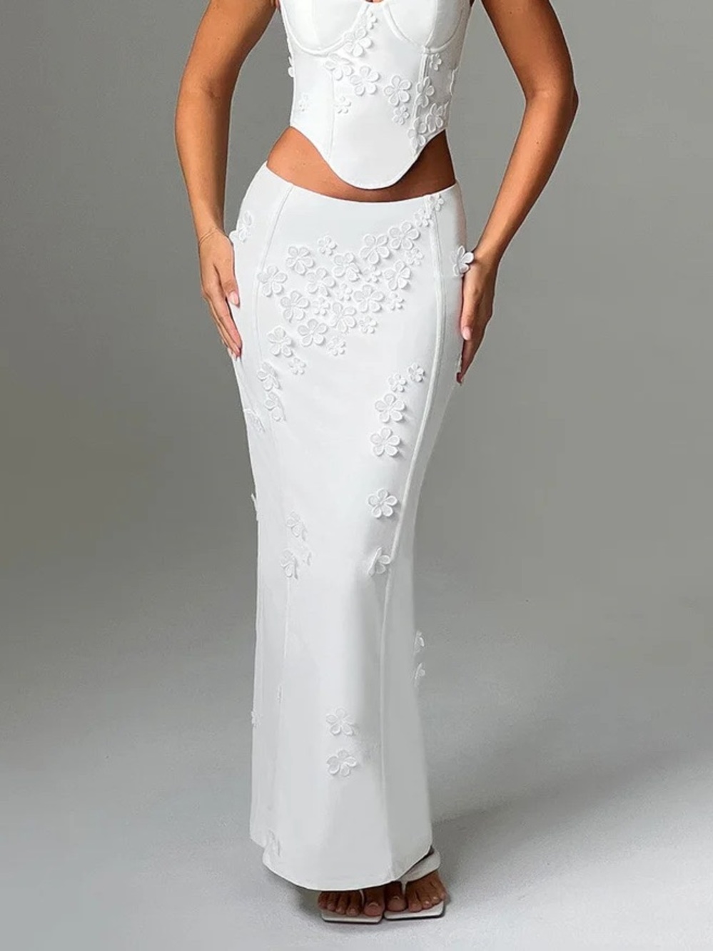 Babyboo Dalary Maxi Skirt White 3D Floral Appliqué Bridal Formal Women’s S